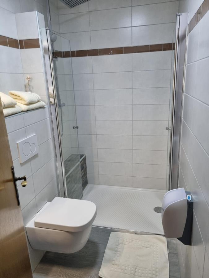Appartementhotel Rutar Lido Eberndorf Eksteriør billede